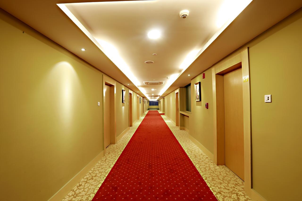 Hotel Patliputra Continental Патна Екстер'єр фото